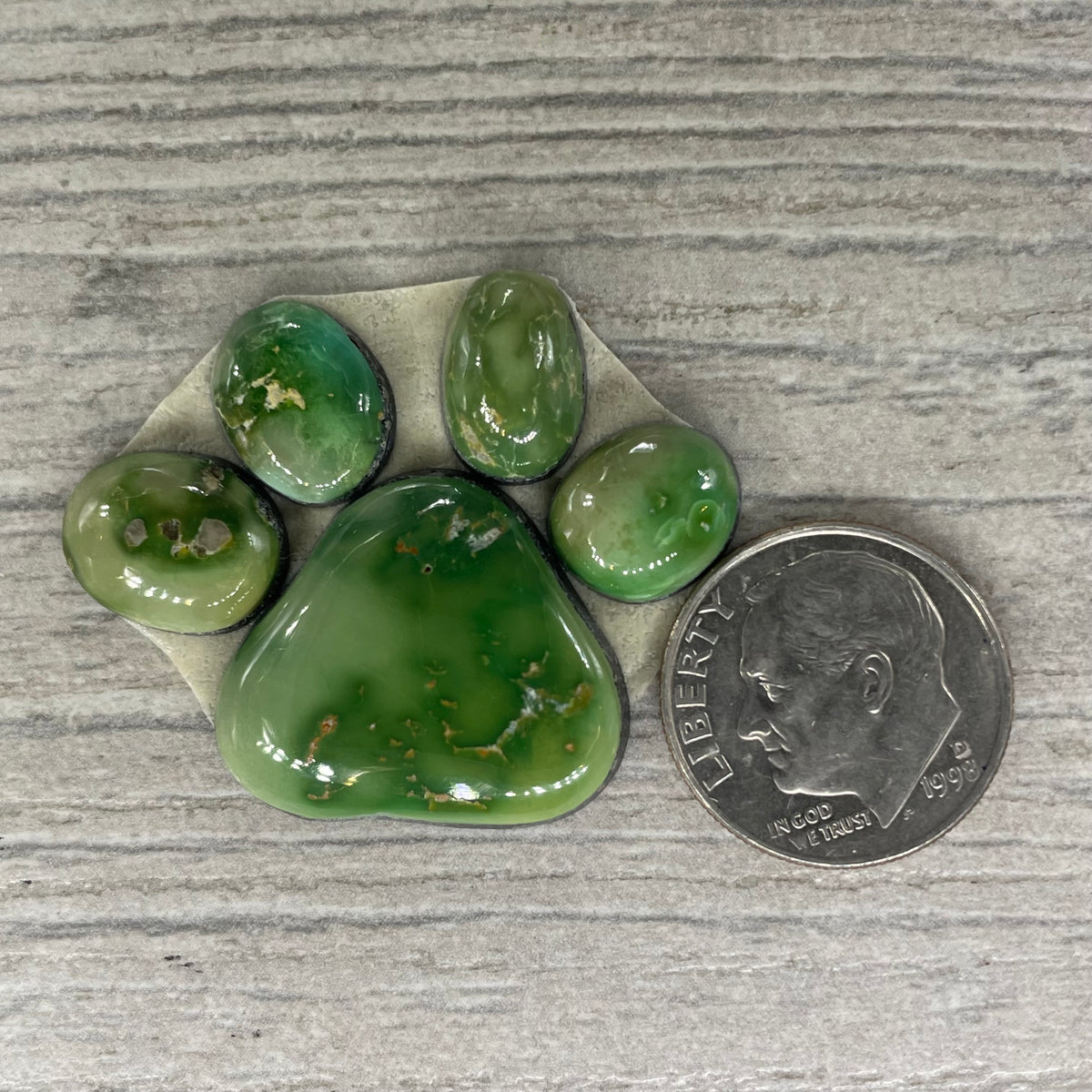 Emerald Valley Paw Set