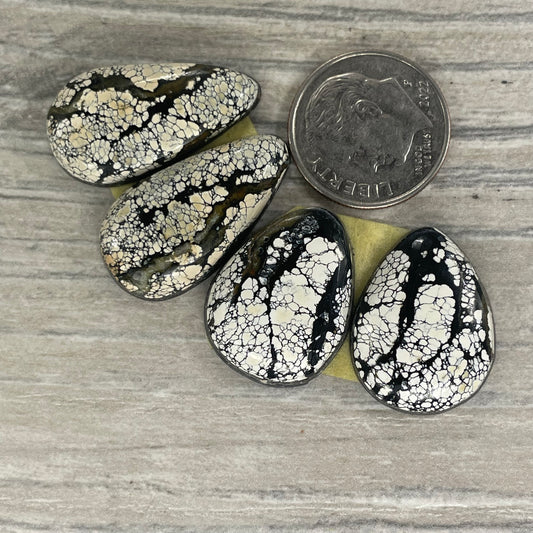 Ivory Creek Set