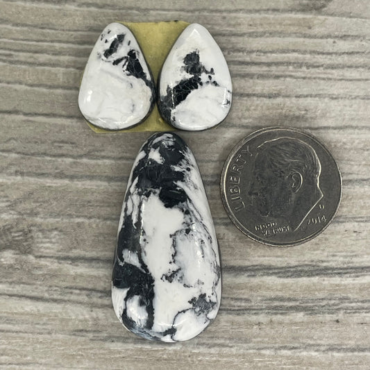 White Buffalo Set