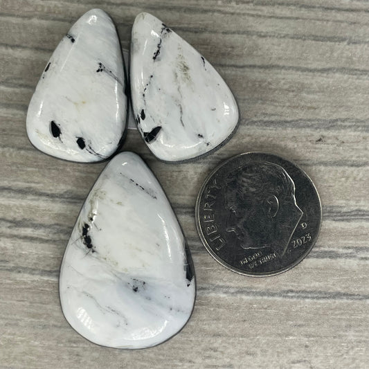 White Buffalo Set